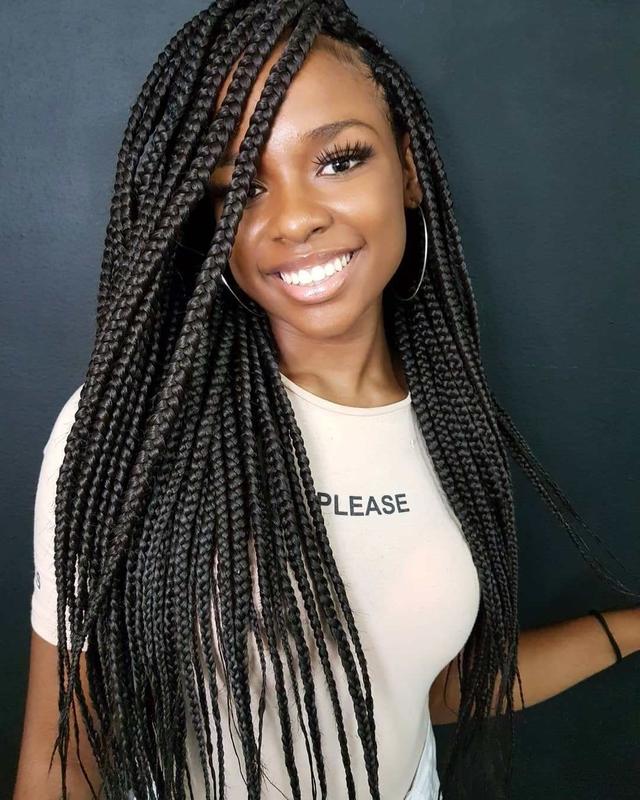 Gorgeous summer glow, medium box braids