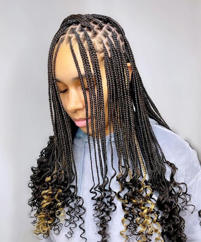 Beautiful knotless braids